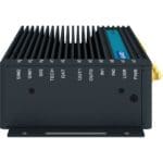 Rechte Seite des ICR-4453W industriellen 5G Router von Advantech