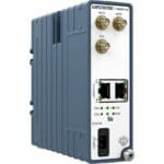 Seitliche Ansicht des kompakten Merlin-3103-T2G-QFR-G-DCi0936 LTE CAT 4 Router von Westermo